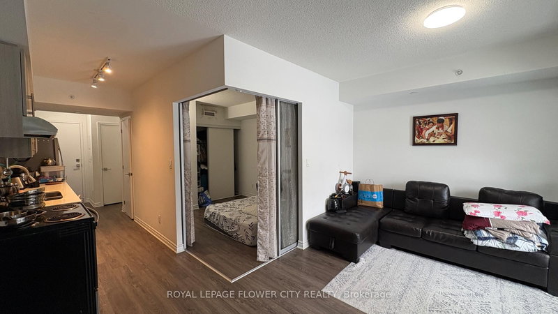 206 - 1 Falaise Rd, Toronto, M1E 0B9 | Image 3