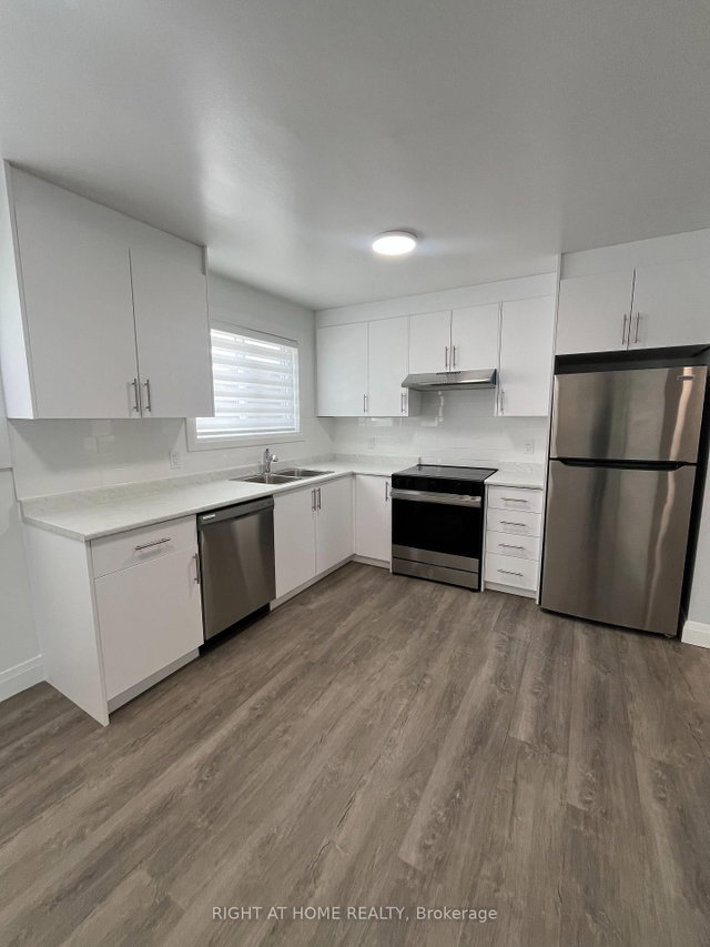 UNIT #2 - 129 Cedar Street