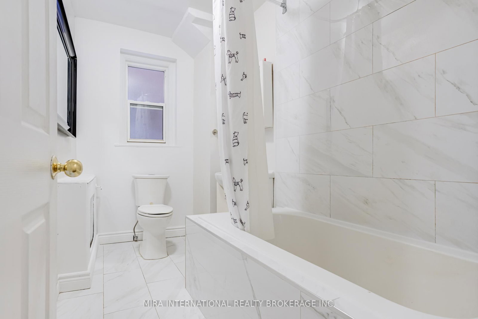 Detached House for lease at A4-98 Leuty Avenue, Toronto, Ontario, M4E 2R4 - The Beaches - MLS: E12855696