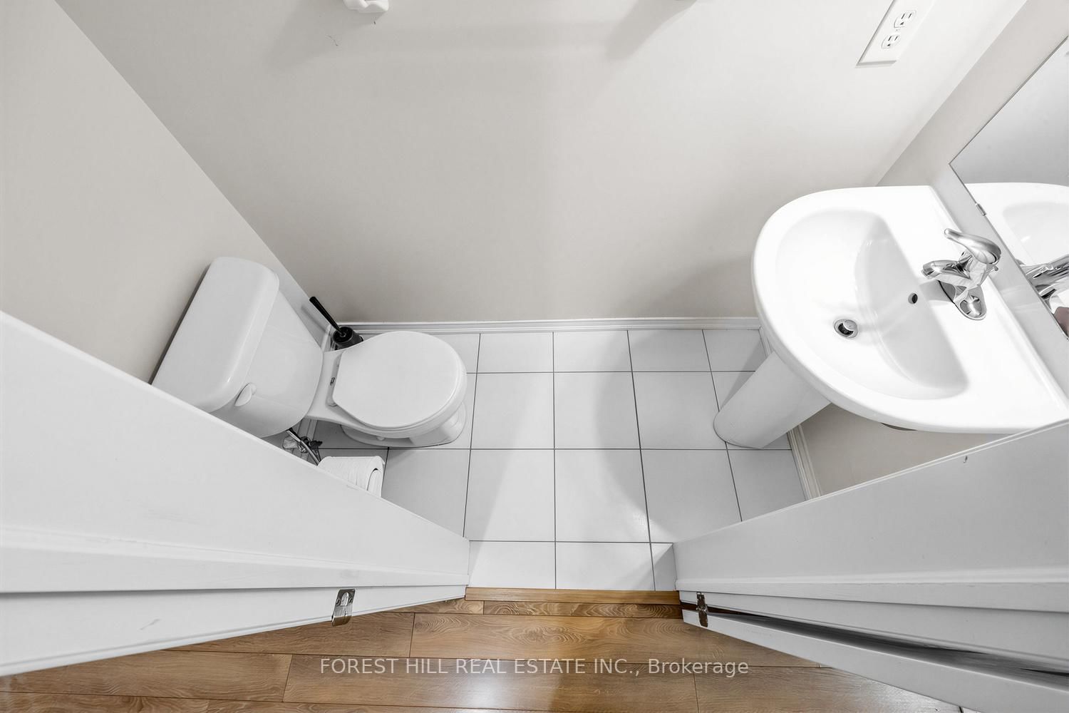 2516 Rosedrop Path • Oshawa, ON photo 8