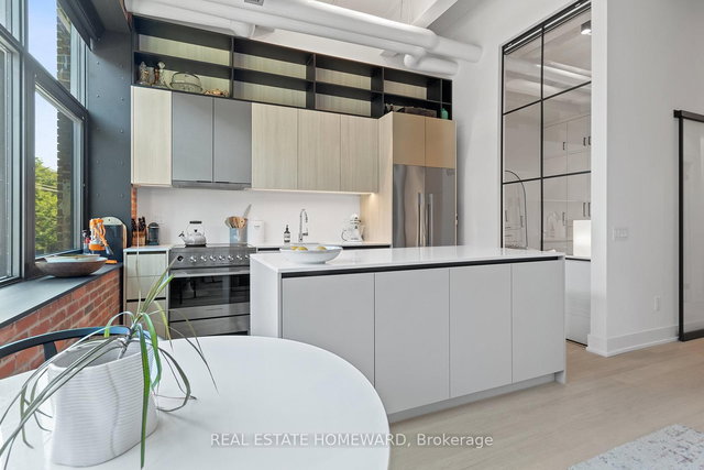 207 - 150 Logan Avenue