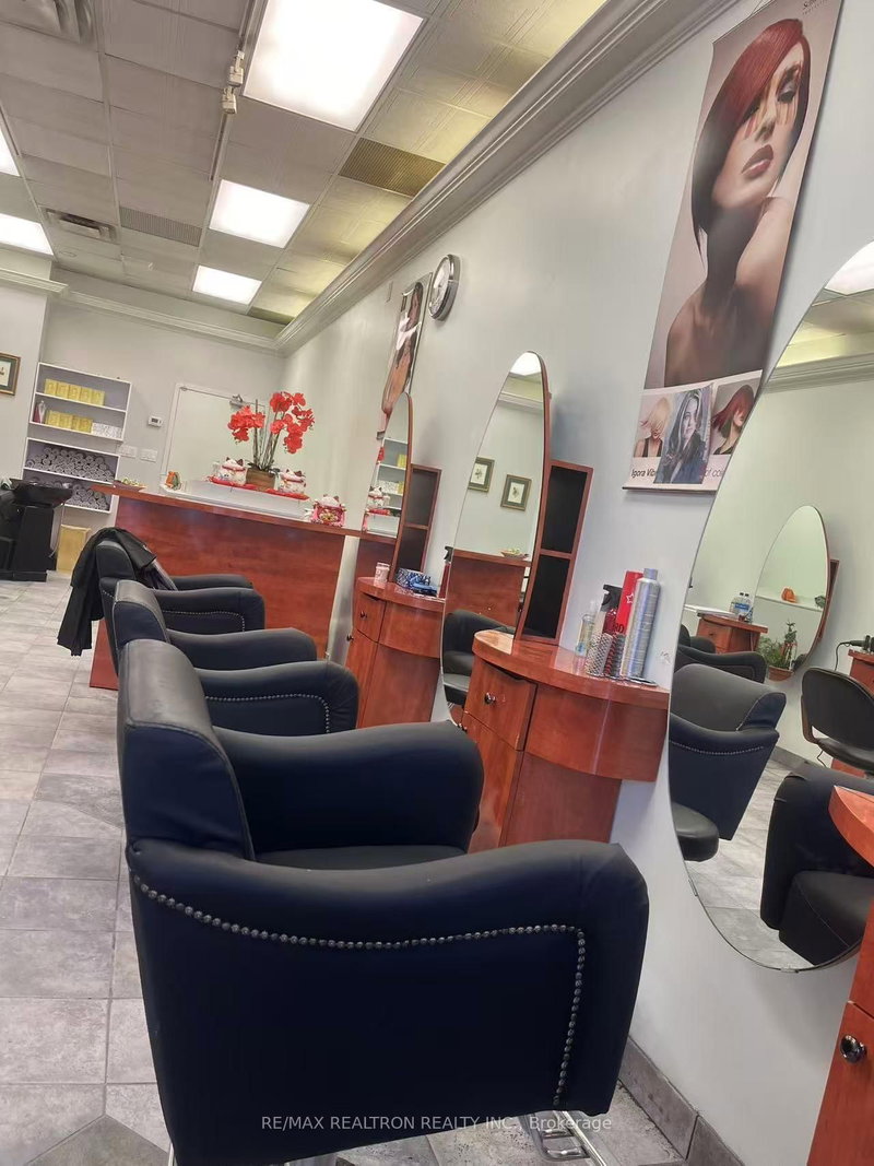 G60 - 8 Glen Watford Dr, Toronto, M1S 2C1 | Image 2