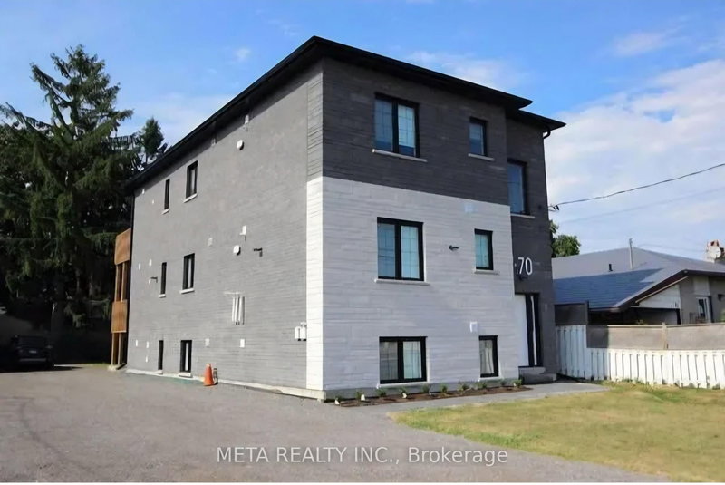 home for lease on 2-70 Taunton Road W