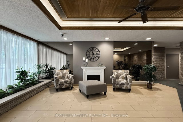 207 - 120 Elgin Street W