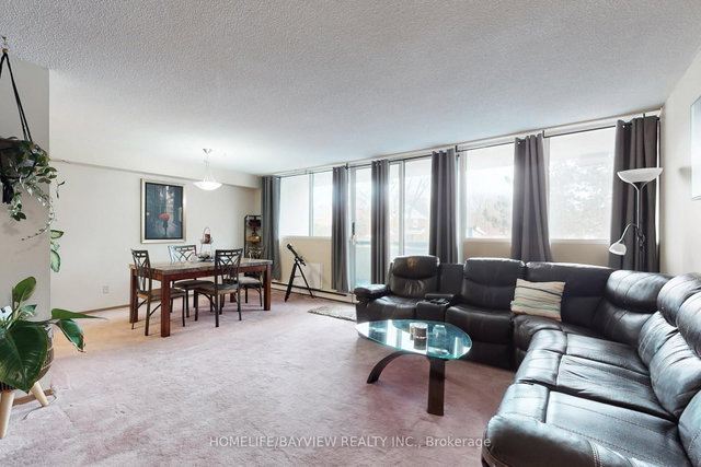 207 - 120 Elgin Street W