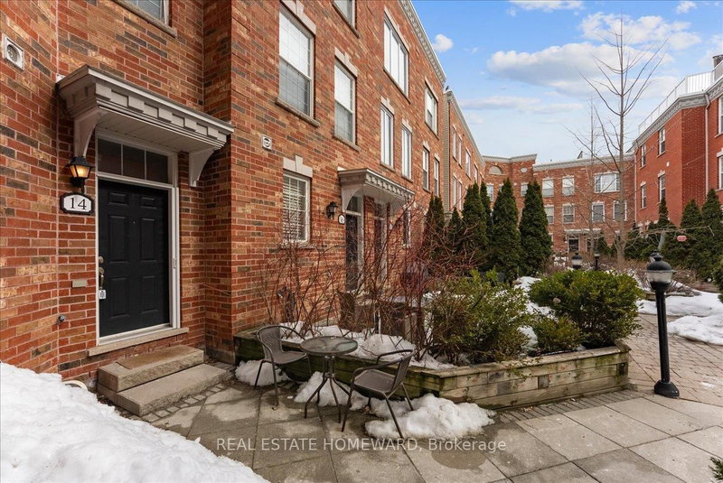 14 Fairhead Mews, Toronto, M4E 3Y4 | Image 2