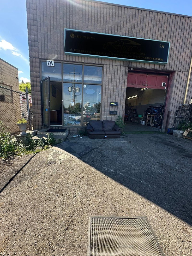 7A Musgrave St, Toronto, M4E 2H3 | Image 3