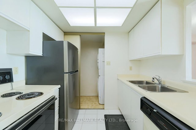 525 - 3 Greystone Walk Drive