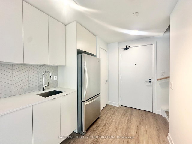 172 E - 1610 Charles Street