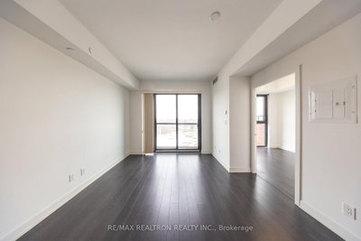 Unit 910 — 2799 Kingston Road — photo 4