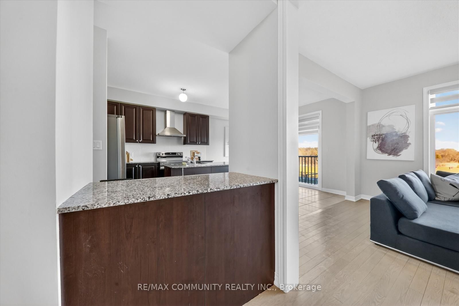 Detached House for sale at 5 Thelma Drive, Whitby, Ontario, L1P 0N3 - Rural Whitby - MLS: E12865326