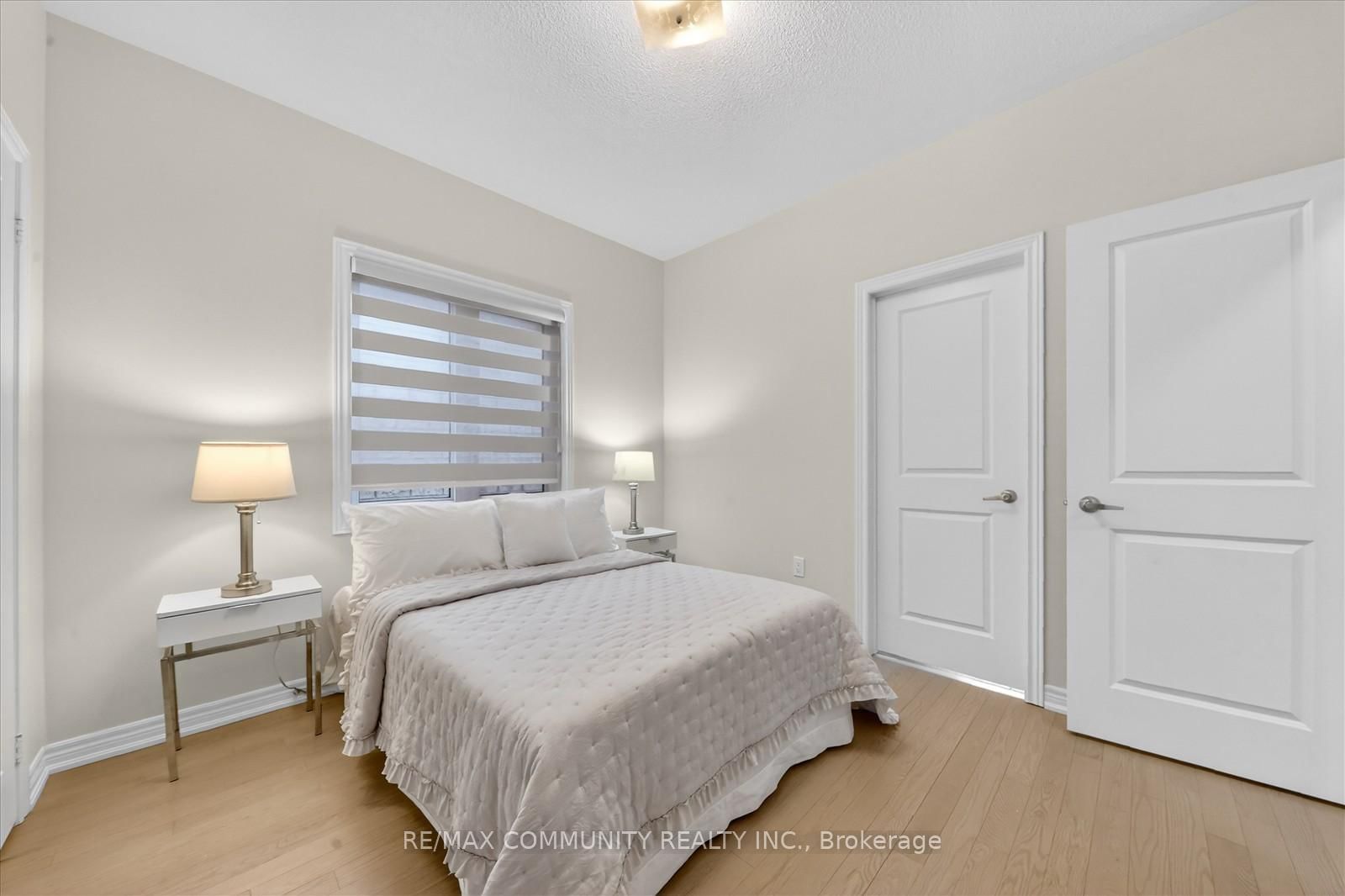 Detached House for sale at 5 Thelma Drive, Whitby, Ontario, L1P 0N3 - Rural Whitby - MLS: E12865326