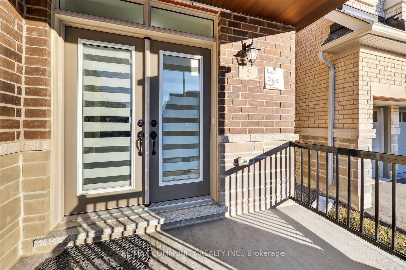 Detached House for sale at 5 Thelma Drive, Whitby, Ontario, L1P 0N3 - Rural Whitby - MLS: E12865326