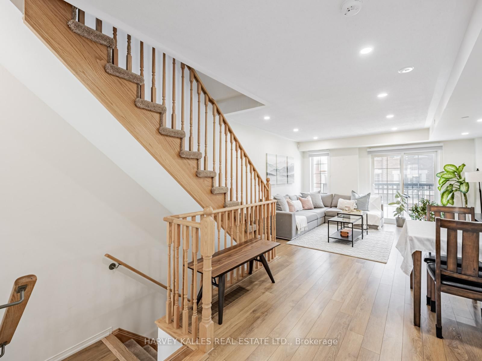 Townhouse for sale at 38 Glenstal Path, Oshawa, Ontario, L1L 0L2 - Windfields - MLS: E12865454