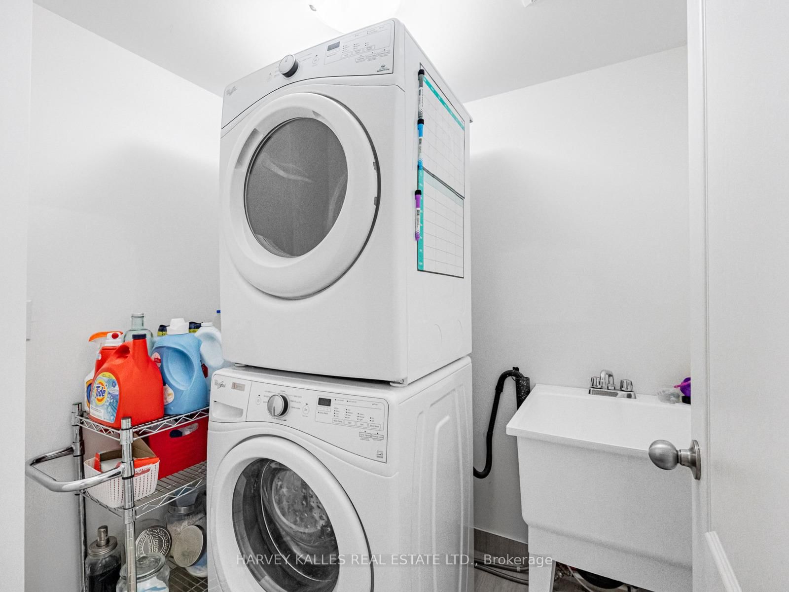 Townhouse for sale at 38 Glenstal Path, Oshawa, Ontario, L1L 0L2 - Windfields - MLS: E12865454