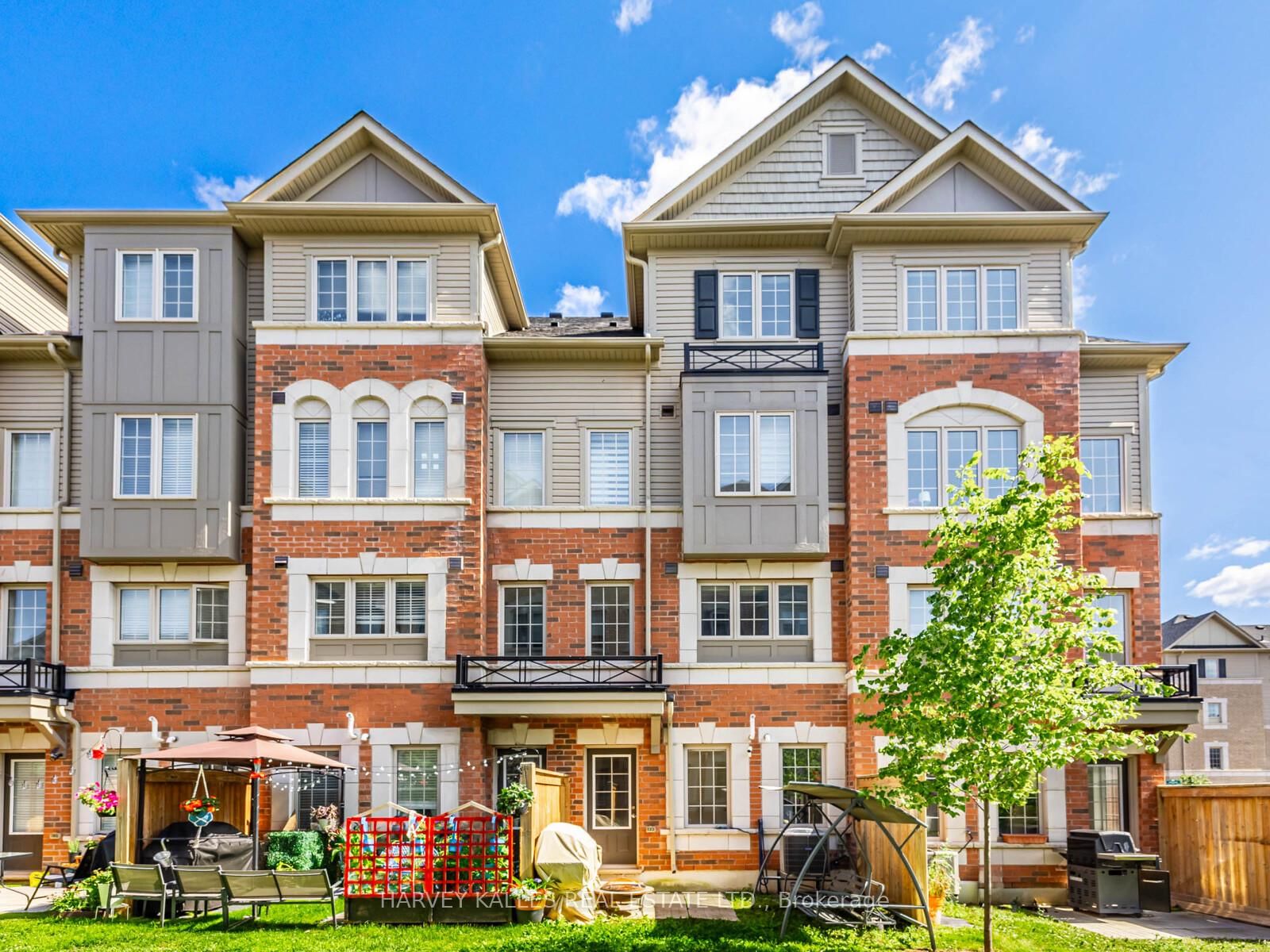 Townhouse for sale at 38 Glenstal Path, Oshawa, Ontario, L1L 0L2 - Windfields - MLS: E12865454