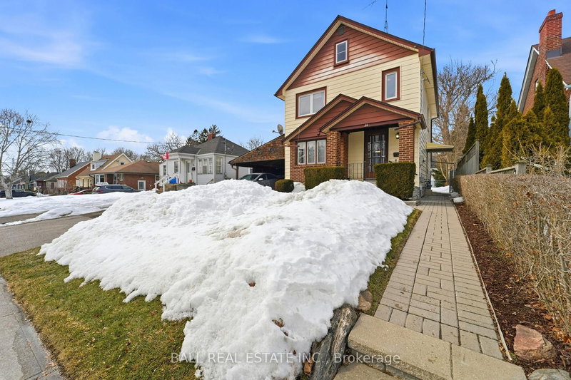 30 Thomas St, Oshawa, L1H 3W5 | Image 3