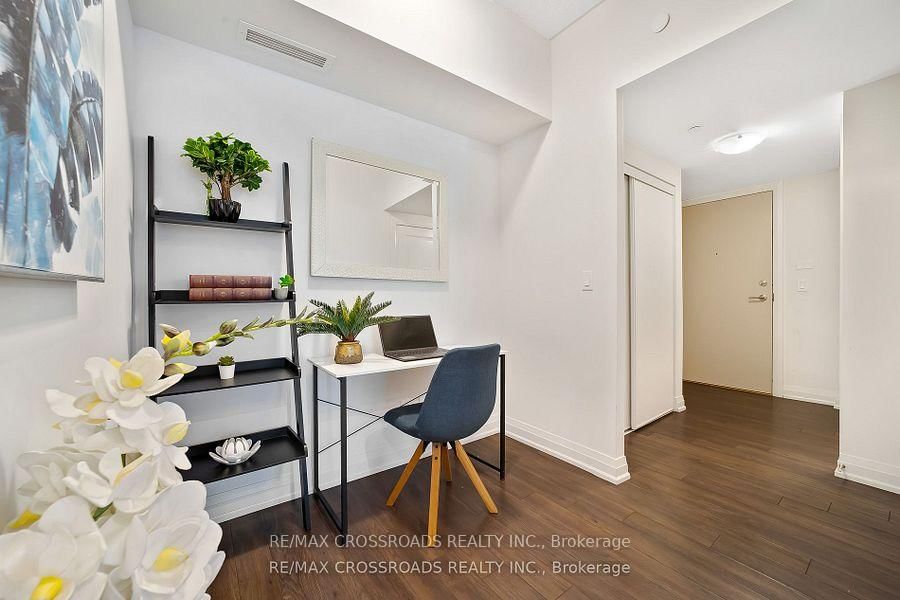 Condo for lease at 1910-20 Meadowglen Place, Toronto, Ontario, M1G 0A9 - Woburn - MLS: E12866224