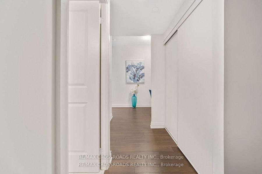 Condo for lease at 1910-20 Meadowglen Place, Toronto, Ontario, M1G 0A9 - Woburn - MLS: E12866224