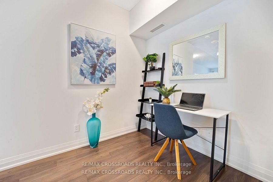 Condo for lease at 1910-20 Meadowglen Place, Toronto, Ontario, M1G 0A9 - Woburn - MLS: E12866224