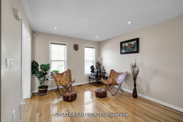 Room - 41 Muskox Drive