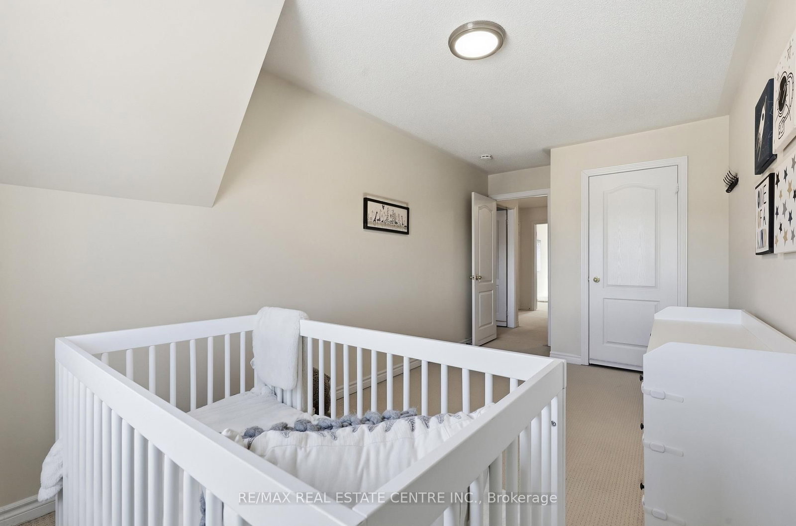 Townhouse for sale at 1577 Bruny Avenue, Pickering, Ontario, L1X 0C5 - Duffin Heights - MLS: E12868376