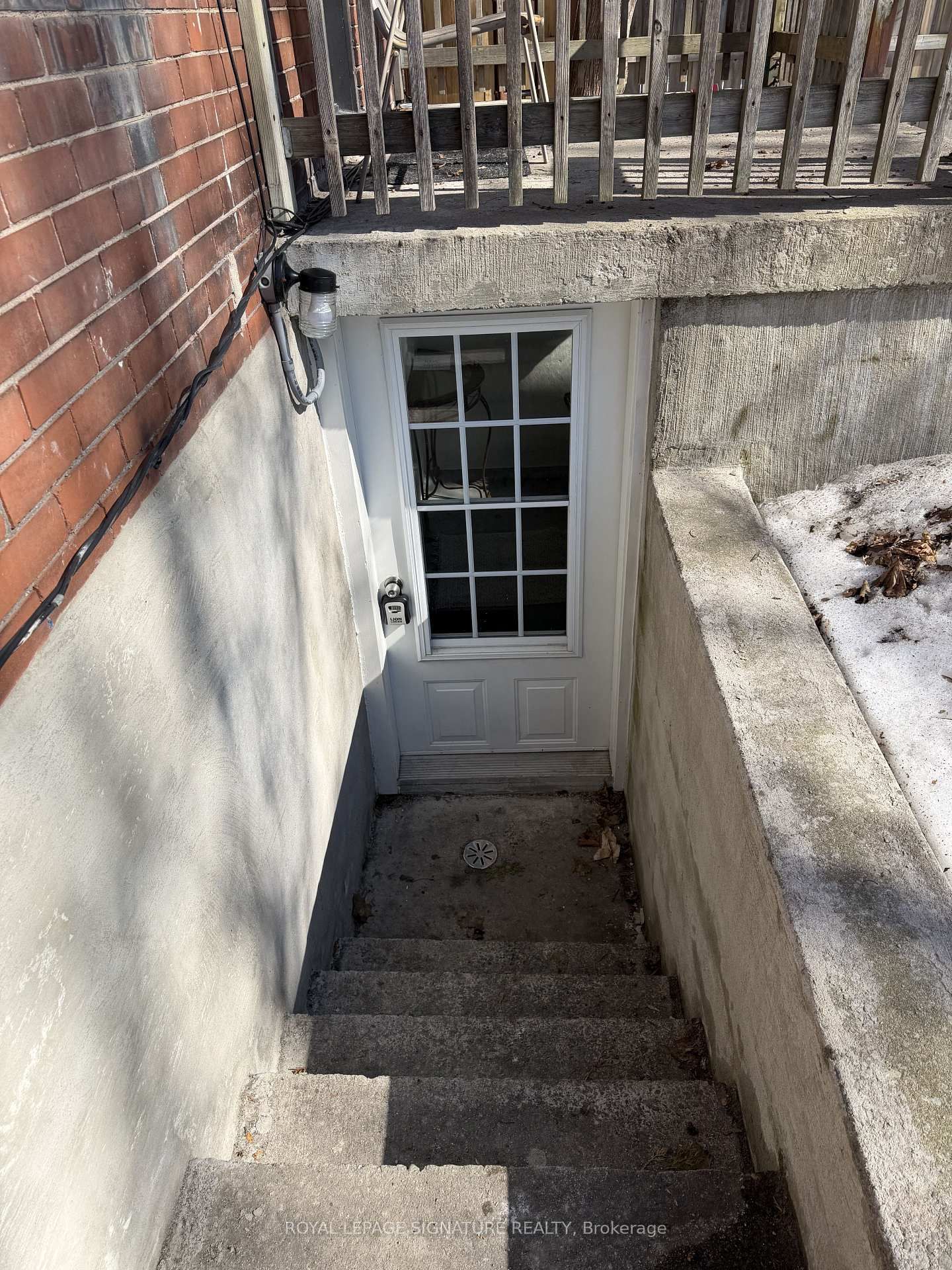 295 Arthur Street, Unit Apt 4