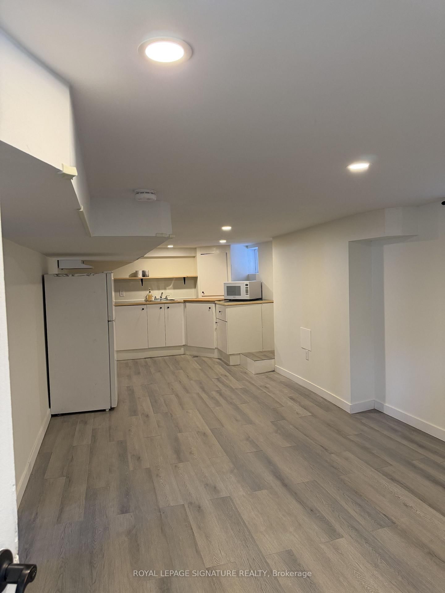 295 Arthur Street, Unit Apt 4 - Photo 8