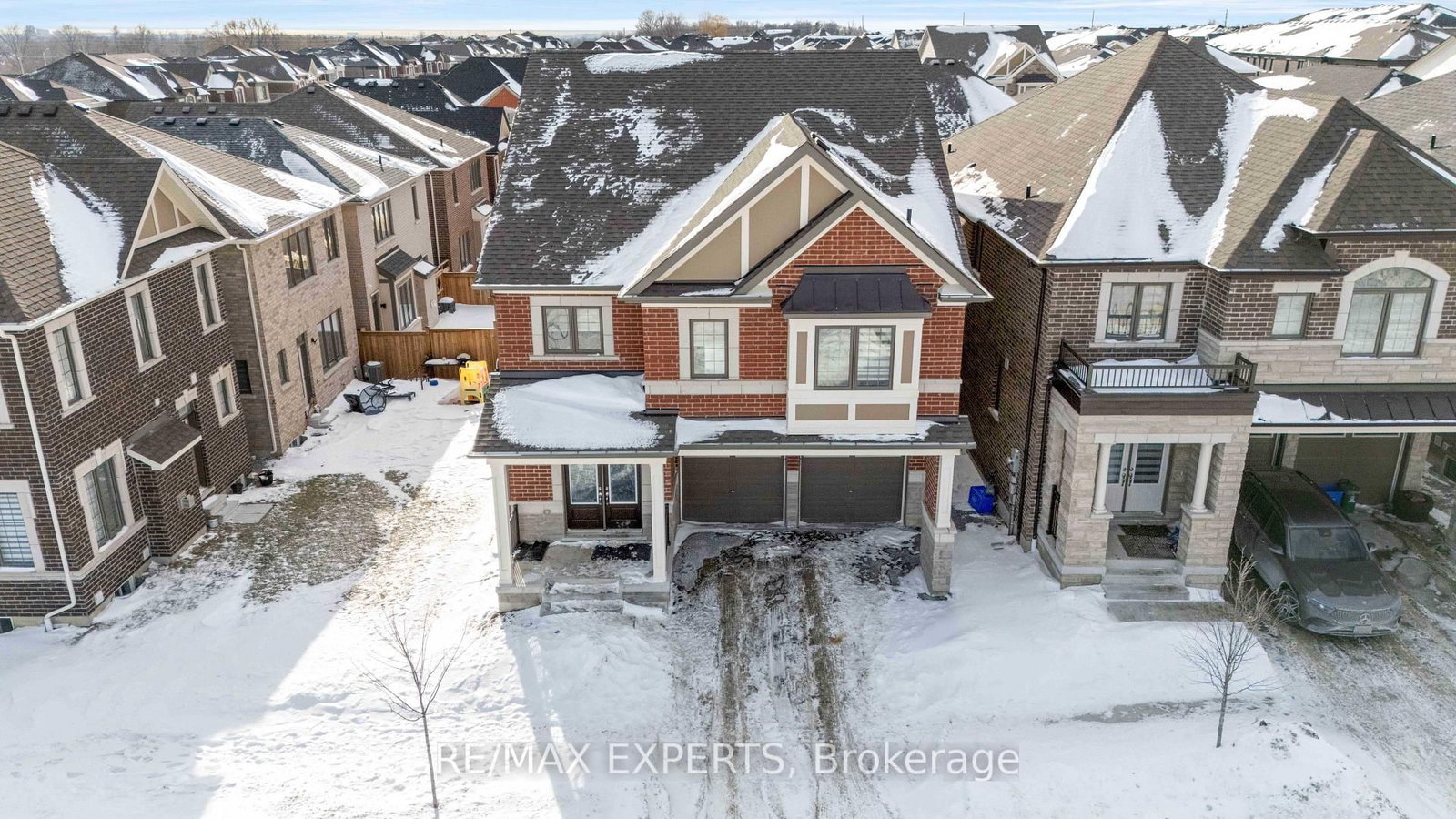 Detached House for sale at 1437 Kerrydale Avenue, Pickering, Ontario, L1X 0M9 - Rural Pickering - MLS: E12868618