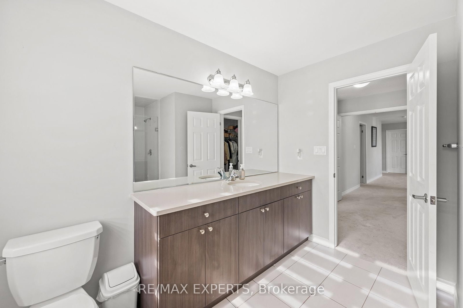 Detached House for sale at 1437 Kerrydale Avenue, Pickering, Ontario, L1X 0M9 - Rural Pickering - MLS: E12868618