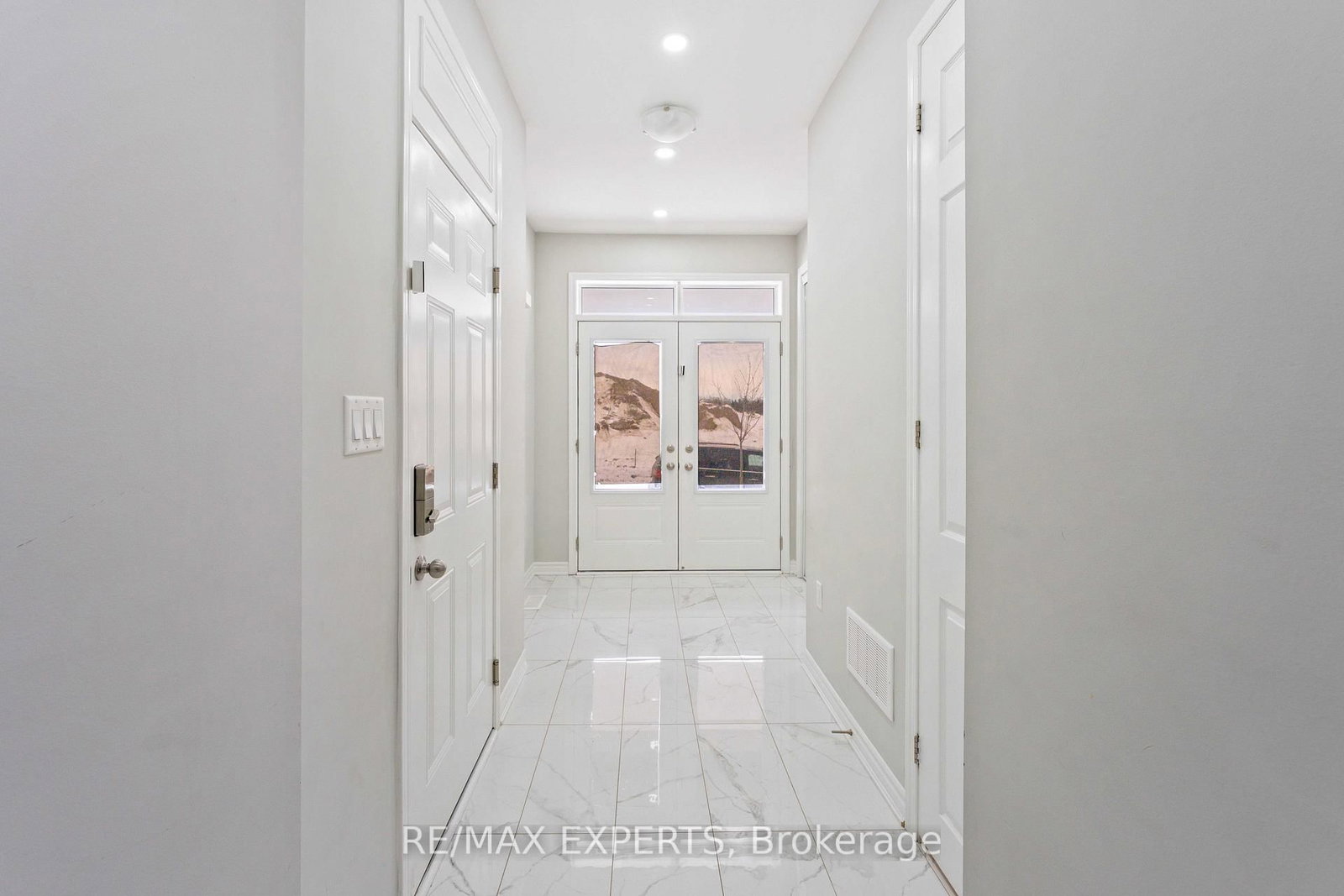 Detached House for sale at 1437 Kerrydale Avenue, Pickering, Ontario, L1X 0M9 - Rural Pickering - MLS: E12868618