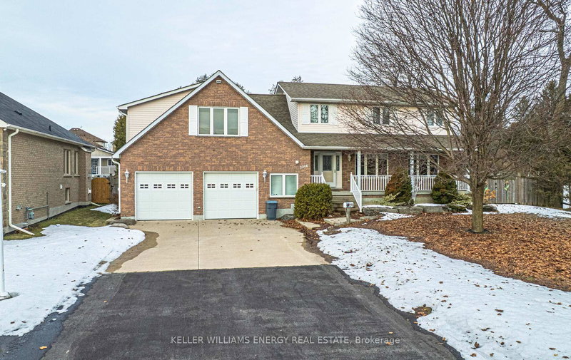2346 Prestonvale Rd, Clarington, L1E 2S1 | Image 2