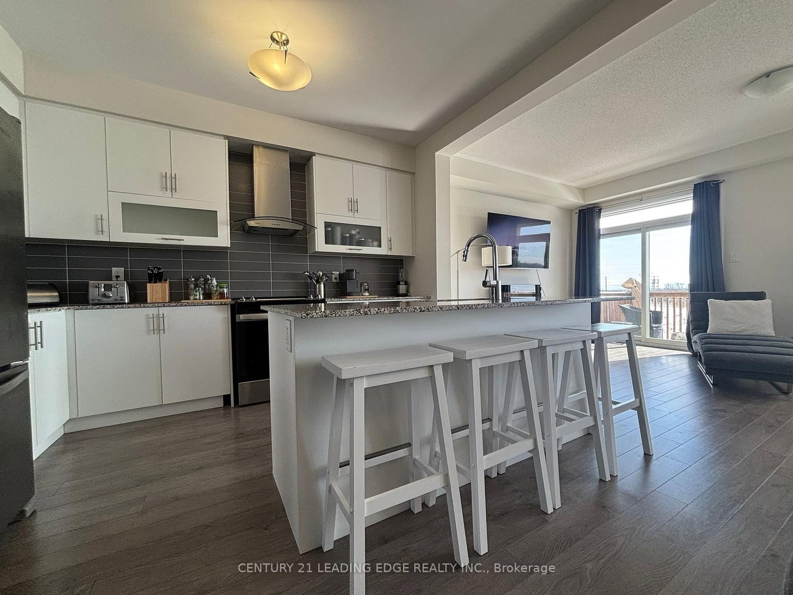 115 Vanier Street - Photo 6