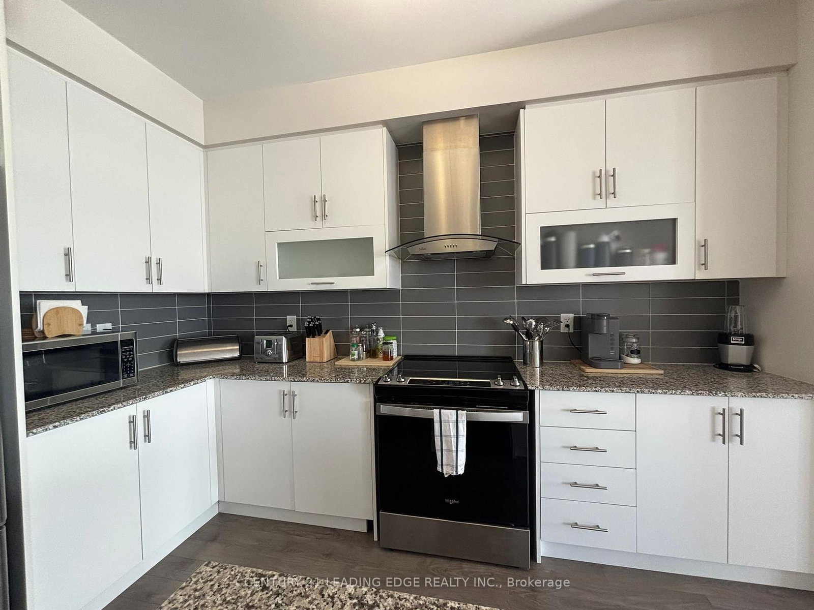 115 Vanier Street - Photo 9