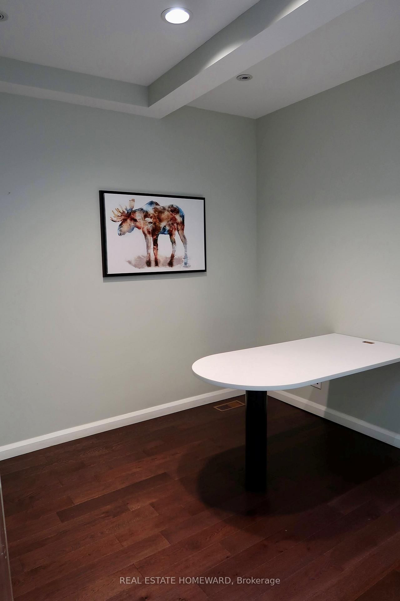 276 Danforth Avenue - Photo 4