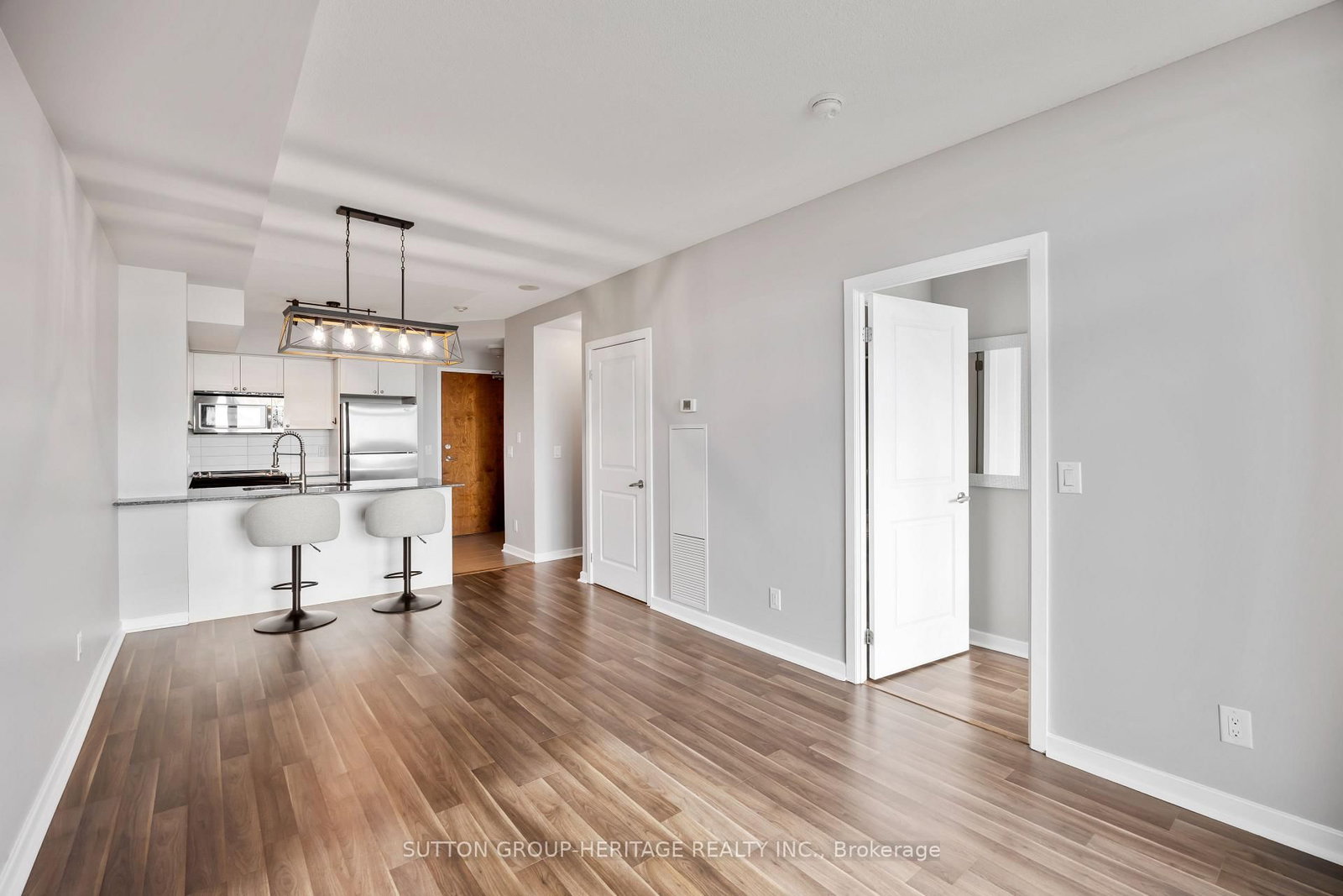 1235 Bayly Street, Unit 1415 - Photo 14