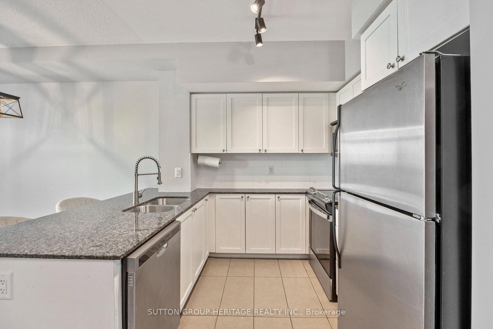 1235 Bayly Street, Unit 1415 - Photo 19