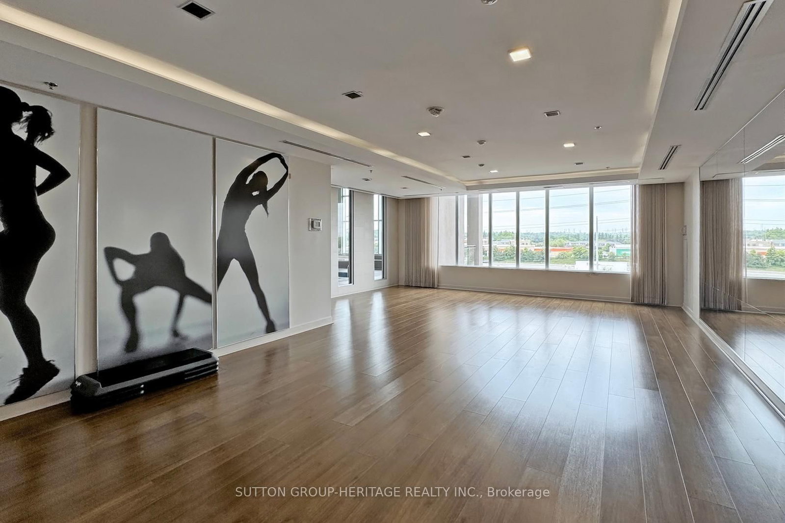 1235 Bayly Street, Unit 1415 - Photo 34