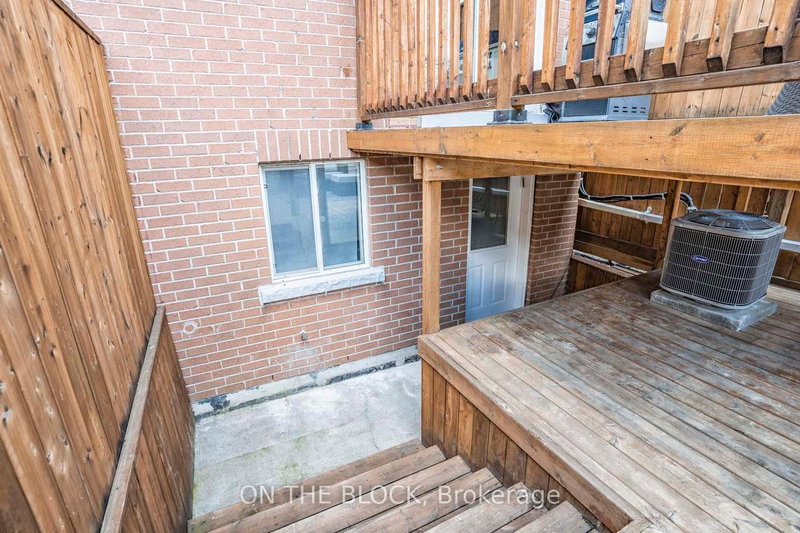 Bsmt - 49 Leslie St, Toronto, M4M 3C3 | Image 3