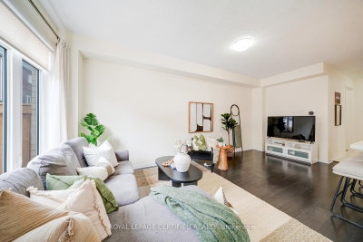 71 Rimrock Crescent — more photos