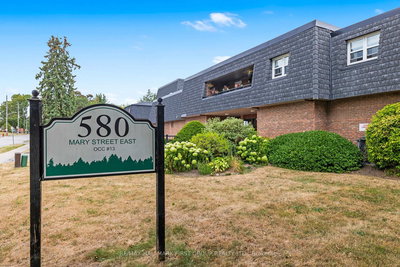 102 - 580 Mary St | Whitby | Image