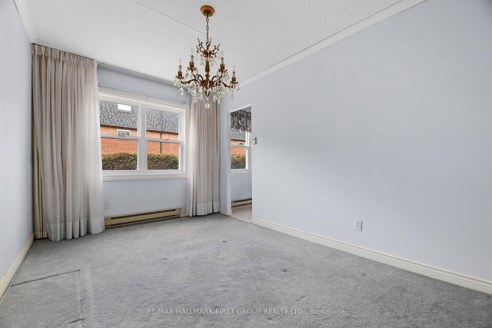 Condo for sale at 102-580 Mary Street, Whitby, Ontario, L1N 2R3 - Downtown Whitby - MLS: E12875416