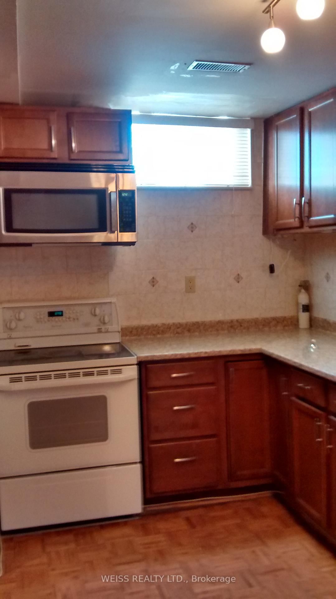 Detached House for lease at BSMT-4063 Ellesmere Road, Toronto, Ontario, M1C 1J3 - Highland Creek - MLS: E12875508