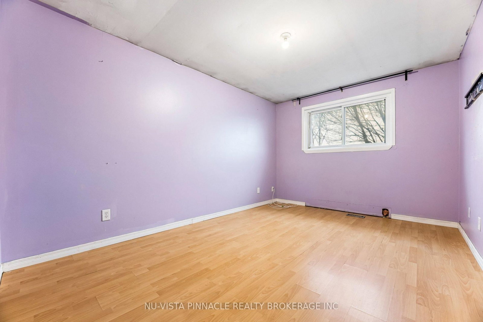 Detached House for sale at 1627 Alwin Circle, Pickering, Ontario, L1V 2W1 - Village East - MLS: E12875764