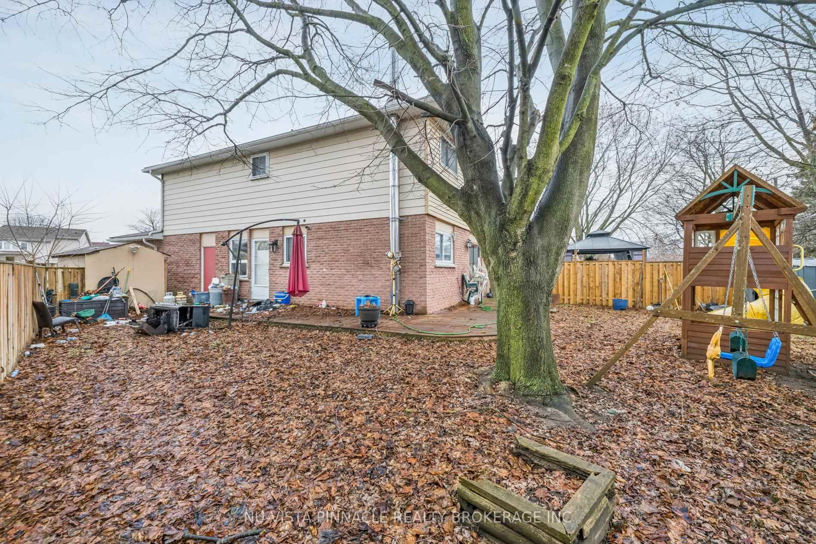 Detached House for sale at 1627 Alwin Circle, Pickering, Ontario, L1V 2W1 - Village East - MLS: E12875764