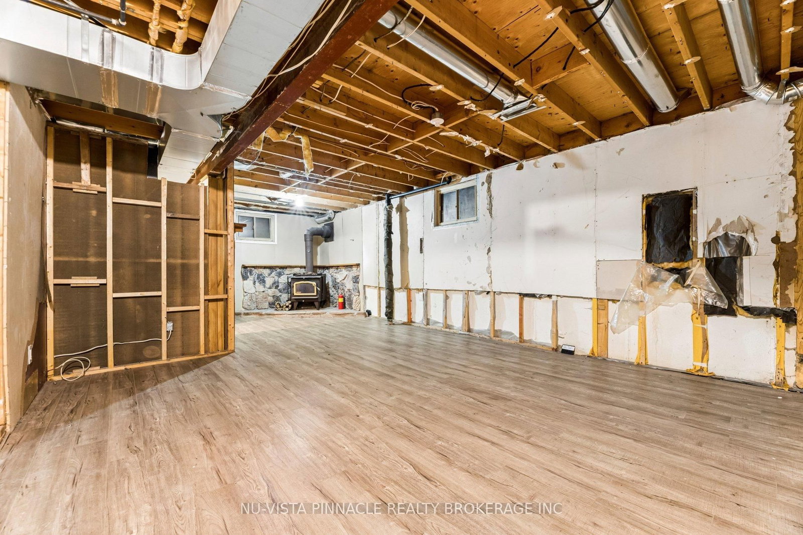 Detached House for sale at 1627 Alwin Circle, Pickering, Ontario, L1V 2W1 - Village East - MLS: E12875764