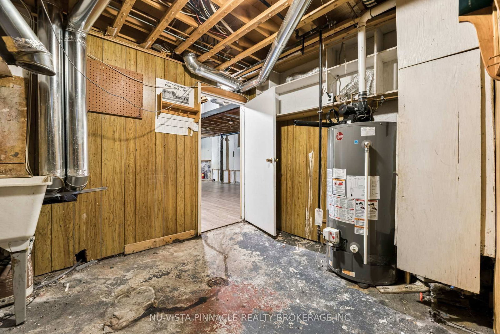 Detached House for sale at 1627 Alwin Circle, Pickering, Ontario, L1V 2W1 - Village East - MLS: E12875764