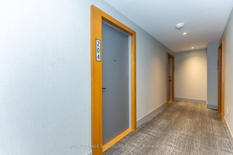 204 - 1888 Queen St E, Toronto, M4L 1H4 | Image 3