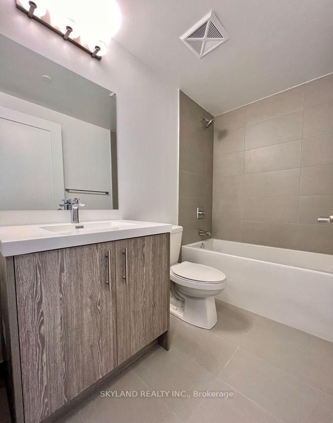Condo for lease at 2502-286 Main Street, Toronto, Ontario, M4C 0B3 - East End-Danforth - MLS: E12875964