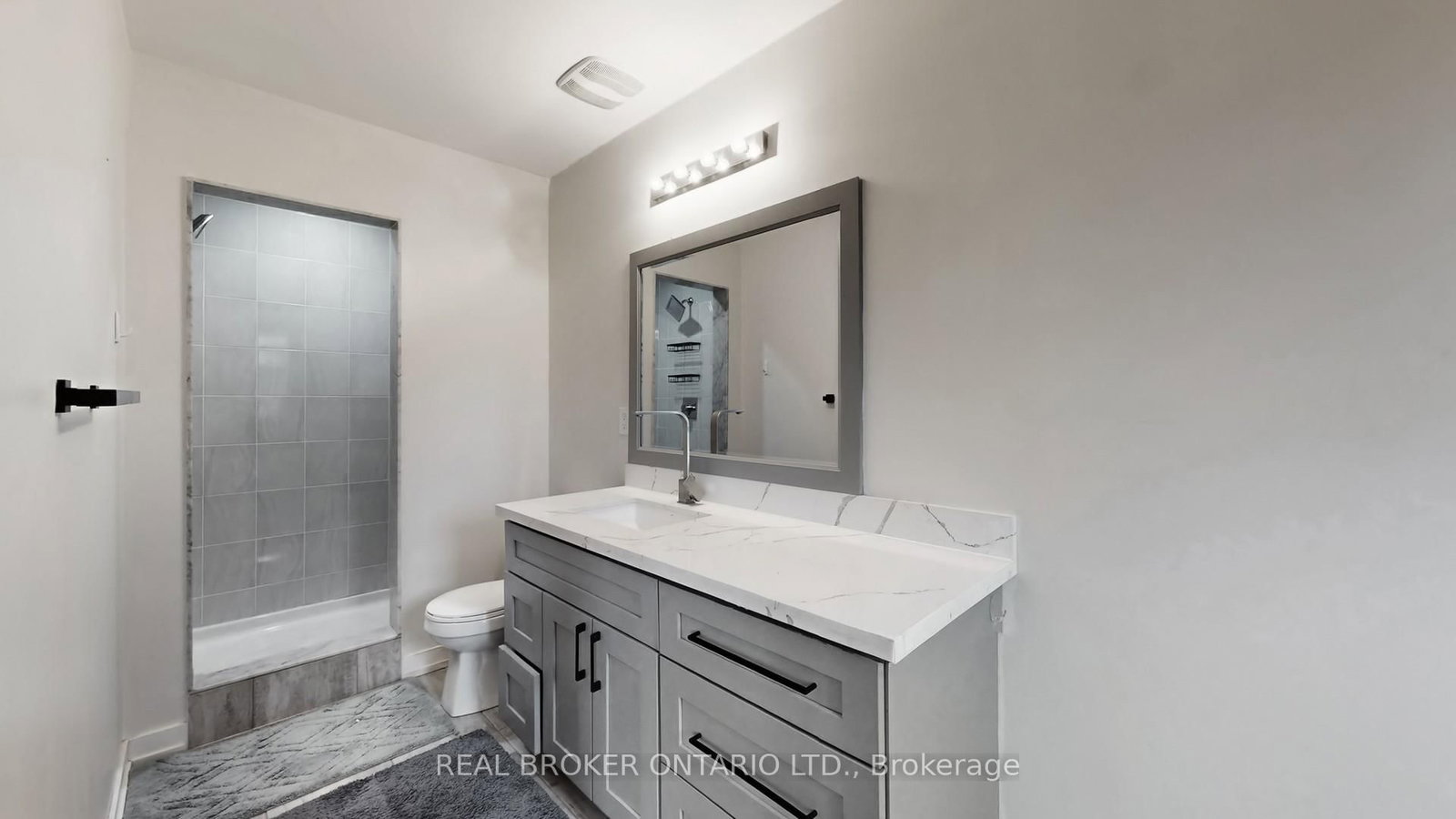 Townhouse for sale at 2508 Castlegate Crossing, Pickering, Ontario, L1X 0H8 - Duffin Heights - MLS: E12877214